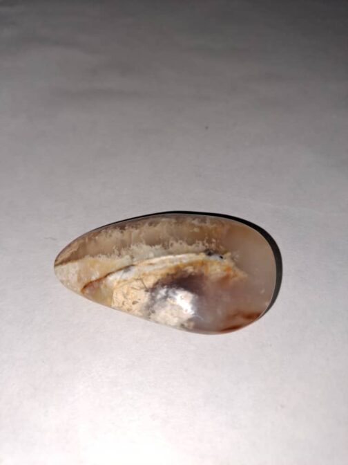 Agate plume